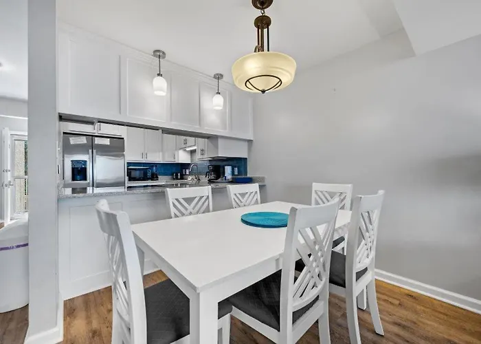 Compass Point 308 By Youngs Suncoast *