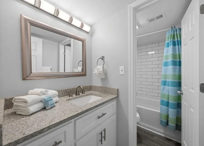 Apartment Compass Point 308 By Youngs Suncoast Gulf Shores